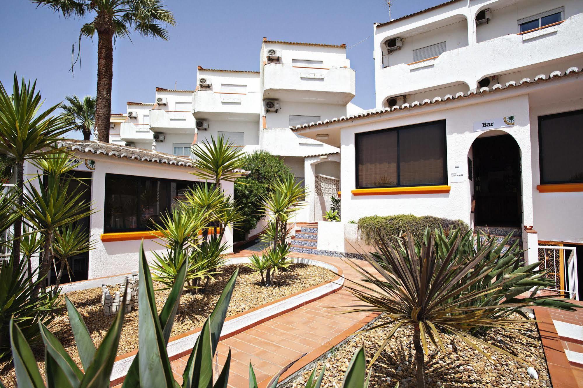 Apartamentos Turisticos Gida By Umbral Quarteira Luaran gambar